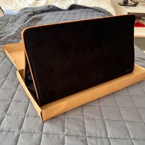 Dyson Storage Pouch - NEW!